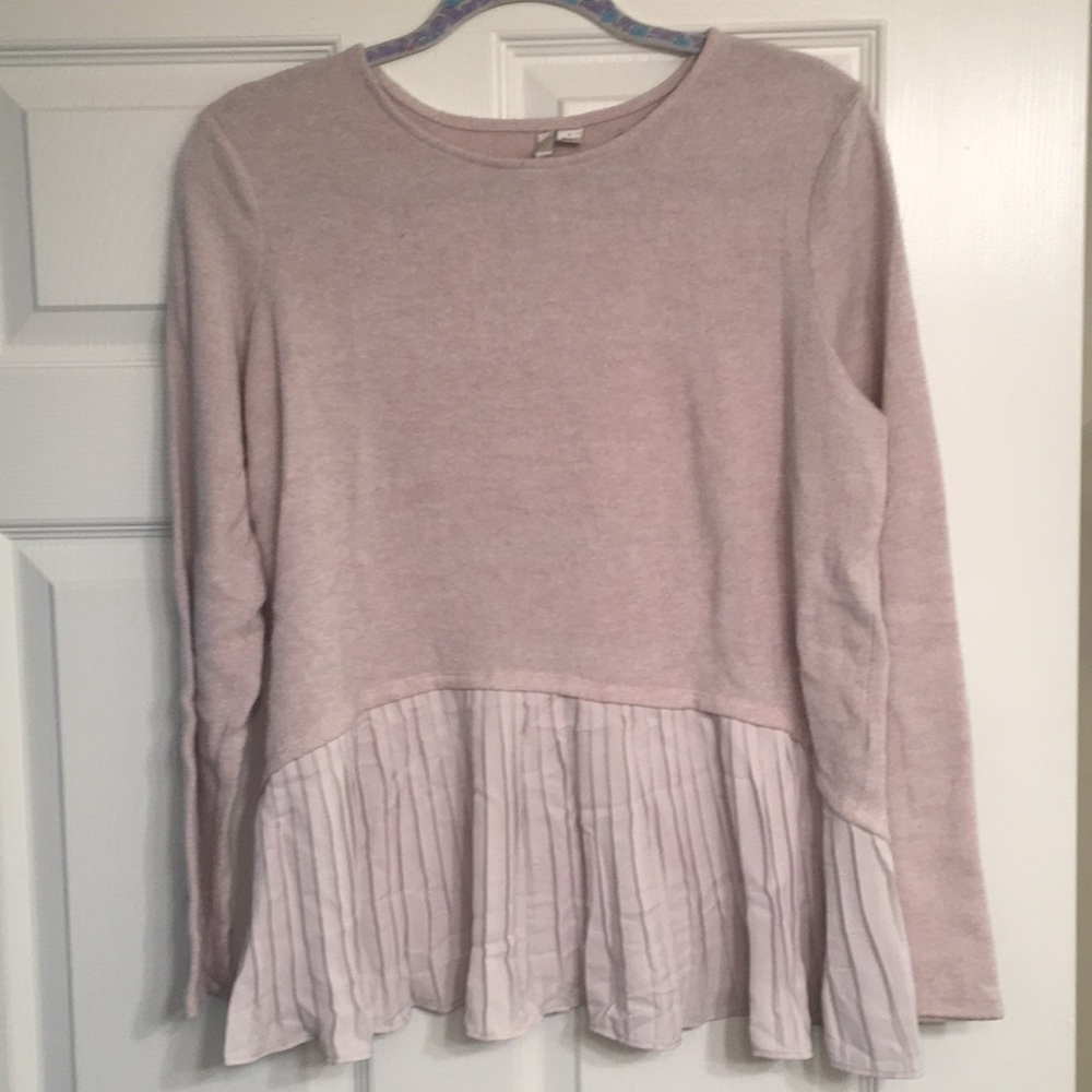 Cream sweater with accordion detailing